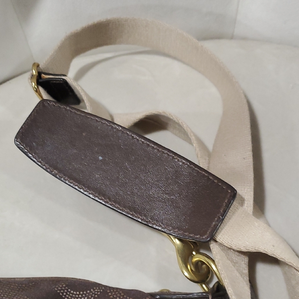 Coach Madison Chocolate Brown Signature Messenger Crossbody  Bag - Picture 6 of 10